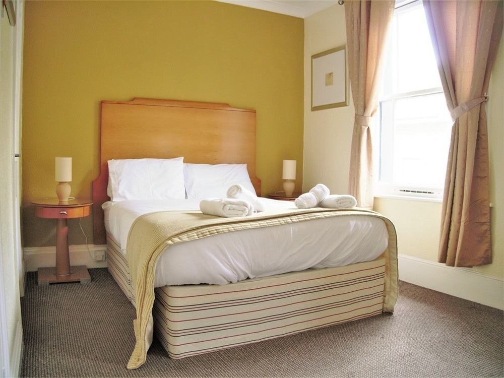 Town House Rooms Hastings Esterno foto