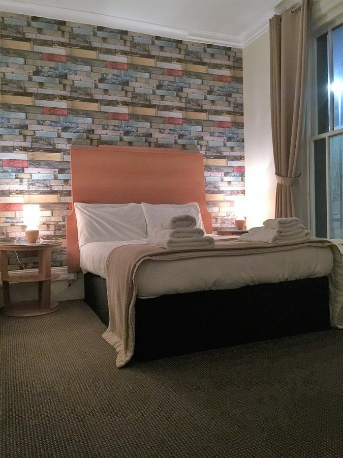 Town House Rooms Hastings Esterno foto
